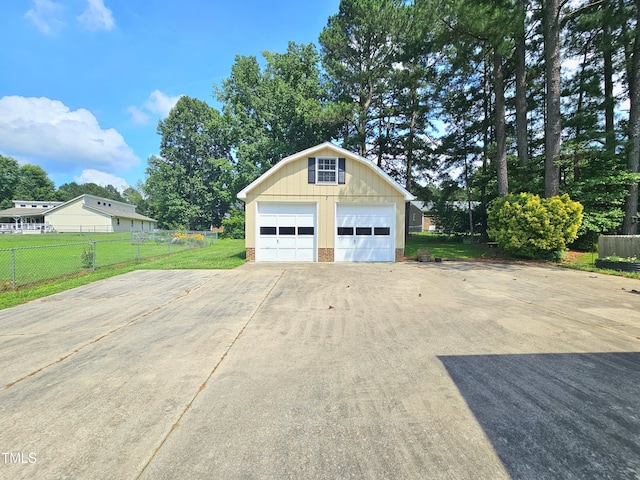 112 Saddletree Rd, Oxford, NC 27565 - garage featuring a detached garage