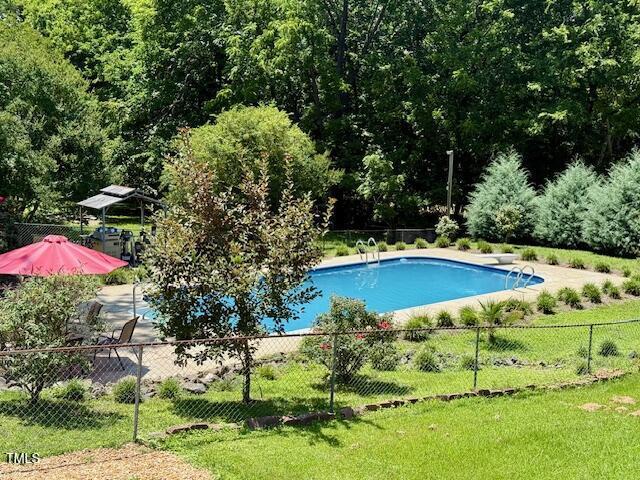 120 W Front St, Oxford, NC 27565 - view of pool