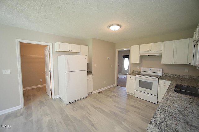 208 Wimbledon Ct, Clayton, NC 27520 - photo 5