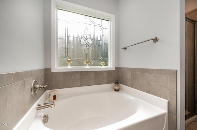71 Sanibel St, Clayton, NC 27520 - bathroom featuring a bath
