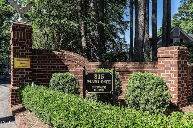 815 Marlowe Rd Unit 10, Raleigh, NC 27609 - view of community / neighborhood sign