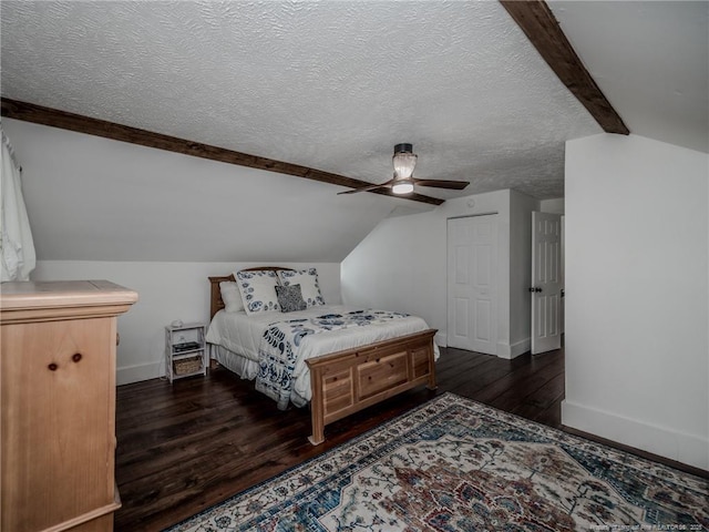 1554 Locklear Rd, Pembroke, NC 28372 - bedroom featuring wood finished floors, lofted ceiling, a textured ceiling, and a ceiling fan