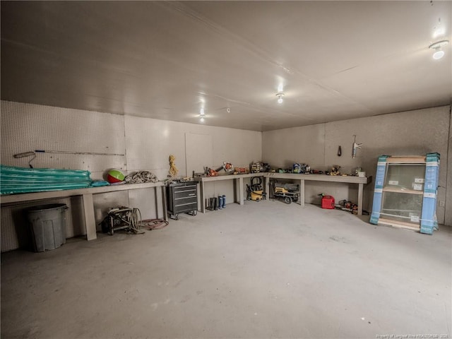 1554 Locklear Rd, Pembroke, NC 28372 - misc room with a workshop area and concrete floors