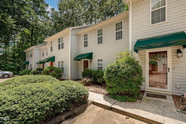 8 Mandy Ct, Durham, NC 27707 - view of front of home