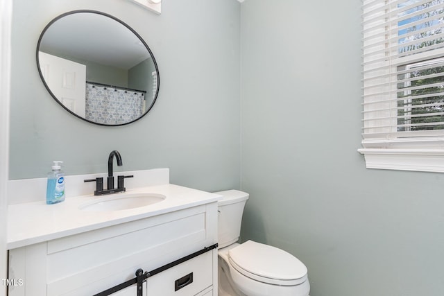 1006 Mingo Pl, Knightdale, NC 27545 - bathroom with vanity and toilet