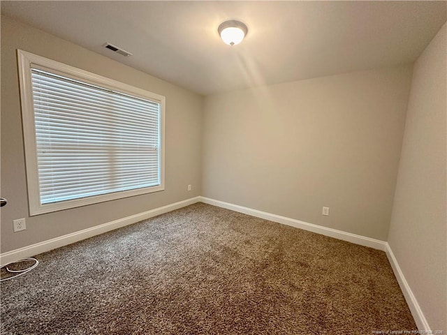 3014 Eaglecrest Ln, Fayetteville, NC 28306 - carpeted empty room featuring baseboards