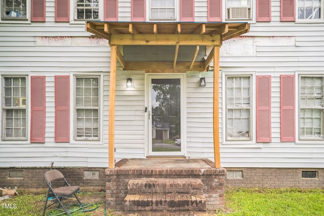 2504 Lancaster Rd NW, Wilson, NC 27896 - property entrance with crawl space