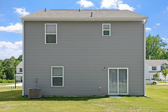 154 Taverners Ln, Angier, NC 27501 - back of property with a lawn