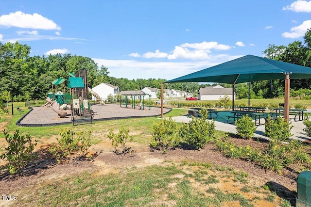 154 Taverners Ln, Angier, NC 27501 - view of community play area