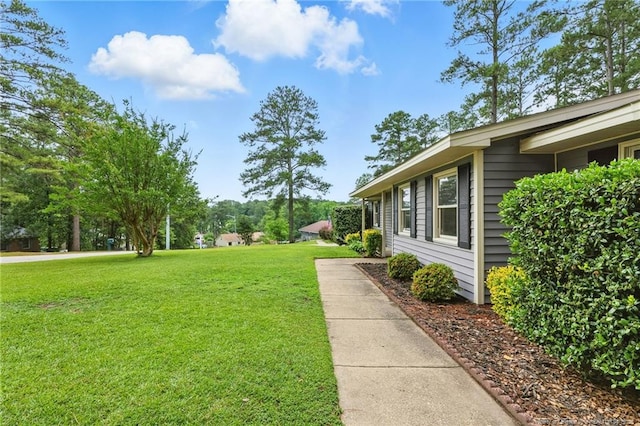3511 Rolls Ave, Fayetteville, NC 28311 - view of grassy yard