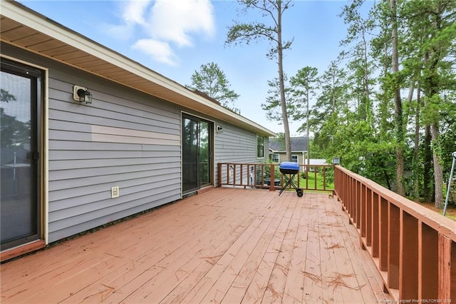 3511 Rolls Ave, Fayetteville, NC 28311 - view of wooden terrace