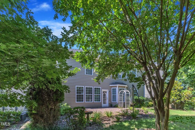 413 Westfalen Dr, Cary, NC 27519 - rear view of house