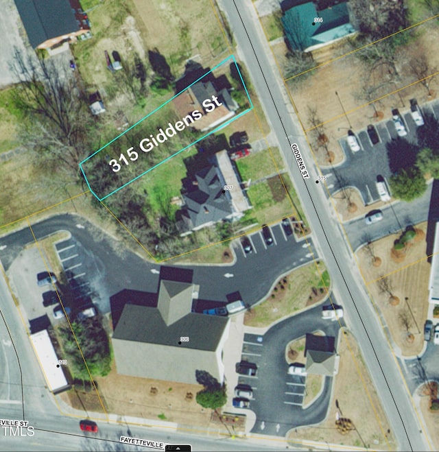 315 Giddens St, Clinton, NC 28328 - photo 29