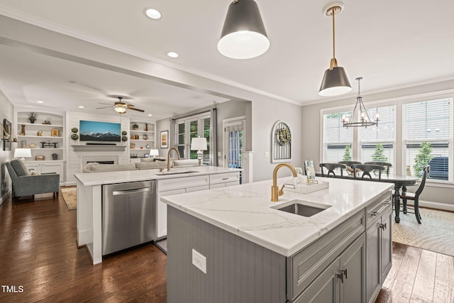 508 Morning Oaks Dr, Holly Springs, NC 27540 - kitchen featuring dishwasher, a center island with sink, open floor plan, a ceiling fan, and recessed lighting