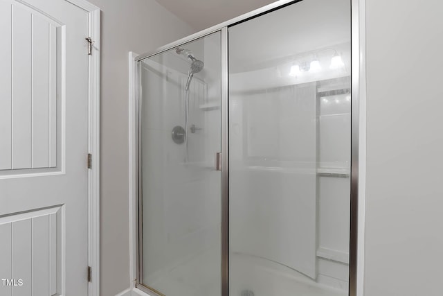 8005 Caithness St, Raleigh, NC 27616 - full bath with a shower stall