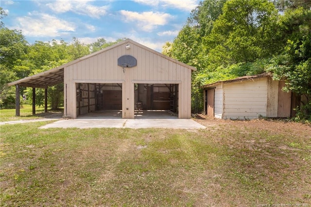 2990 Aberdeen Rd, Raeford, NC 28376 - garage featuring a detached garage