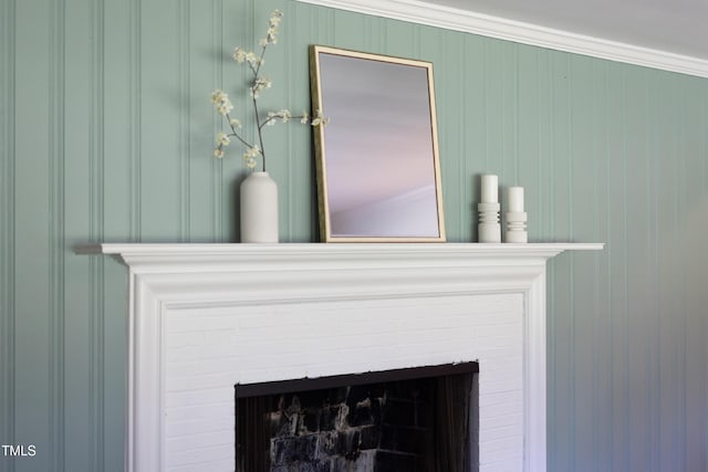 2801 E Shoreham St, Durham, NC 27707 - detailed view of a fireplace and a decorative wall