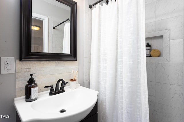 2801 E Shoreham St, Durham, NC 27707 - full bath with tasteful backsplash, vanity, and a shower with shower curtain