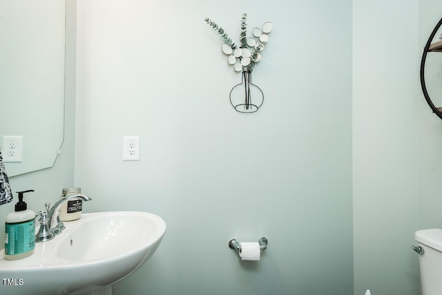514 Alamanni Ct, Graham, NC 27253 - half bath with a sink and toilet
