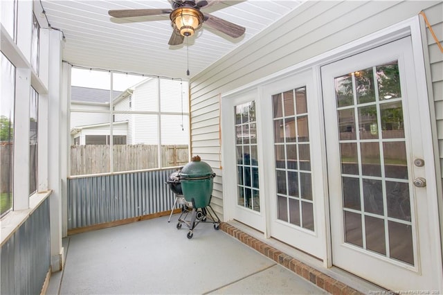435 Lancaster Dr, Vass, NC 28394 - unfurnished sunroom featuring ceiling fan