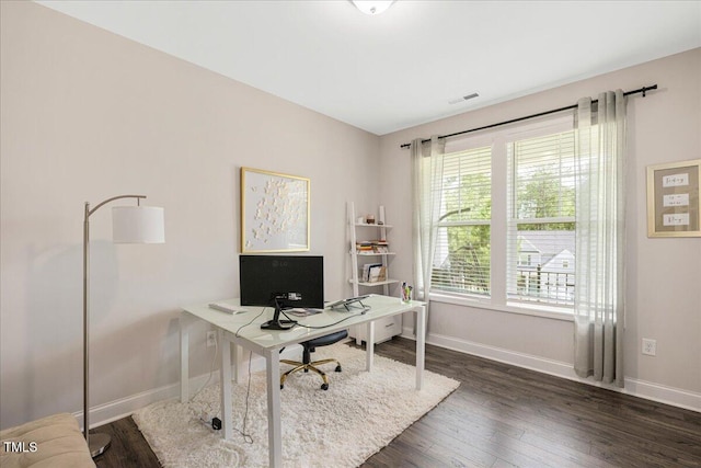 103 Foothill Ct, Sanford, NC 27330 - home office featuring dark wood-style flooring