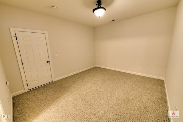 332 Bridgegate Dr, Cary, NC 27519 - carpeted empty room with a smoke detector and baseboards