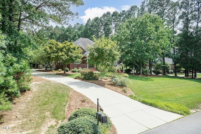 109 Fox Trap Ct, Garner, NC 27529 - surrounding community featuring a lawn