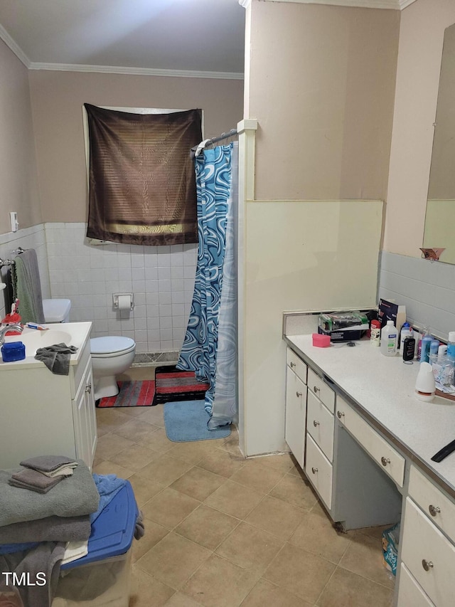 411 W Raleigh St, Siler City, NC 27344 - bathroom featuring crown molding, tile walls, curtained shower, vanity, and wainscoting