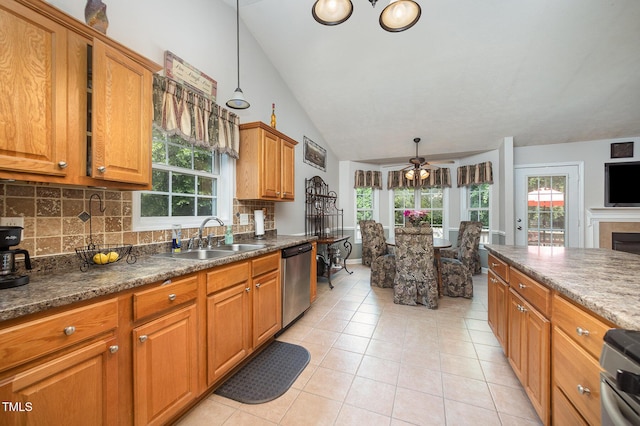 1490 Rocktree Ct, Fayetteville, NC 28306 - photo 14