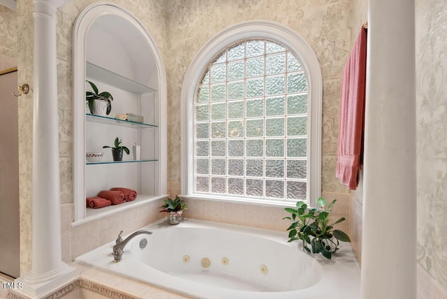 3606 Dairy Pond Pl, Durham, NC 27705 - full bath featuring a jetted tub and wallpapered walls