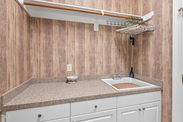 3606 Dairy Pond Pl, Durham, NC 27705 - bathroom featuring vanity