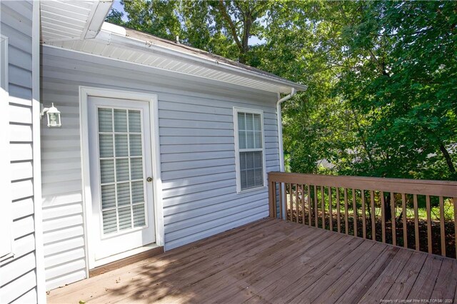 130 Pinecone Ct, Seven Lakes, NC 27376 - view of deck