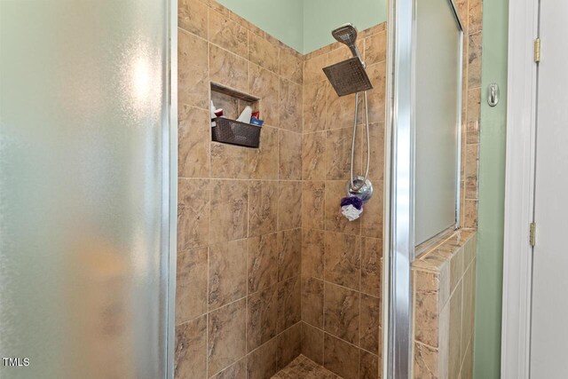 126 Captains Ct, Durham, NC 27712 - full bath featuring a shower stall