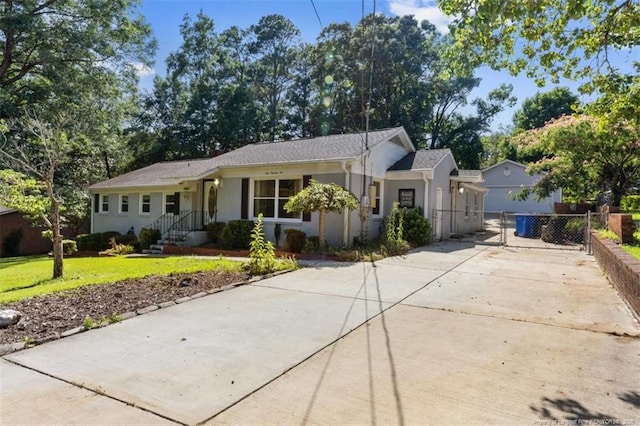 905 Brookhaven Dr, Fayetteville, NC 28303 - photo 3
