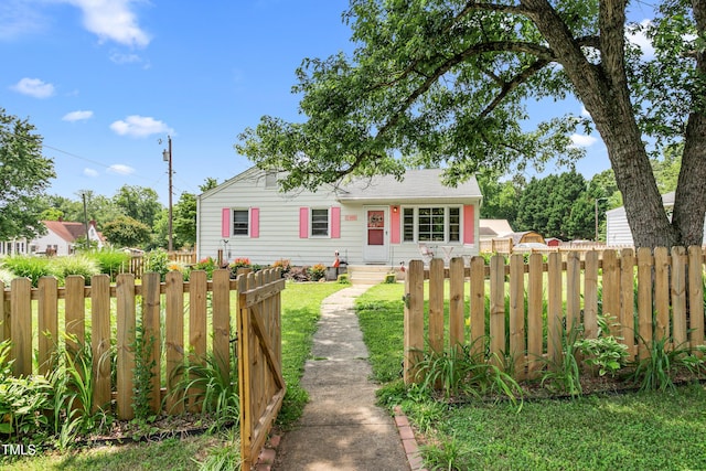 302 Bradley St, Burlington, NC 27215 - view of front of property