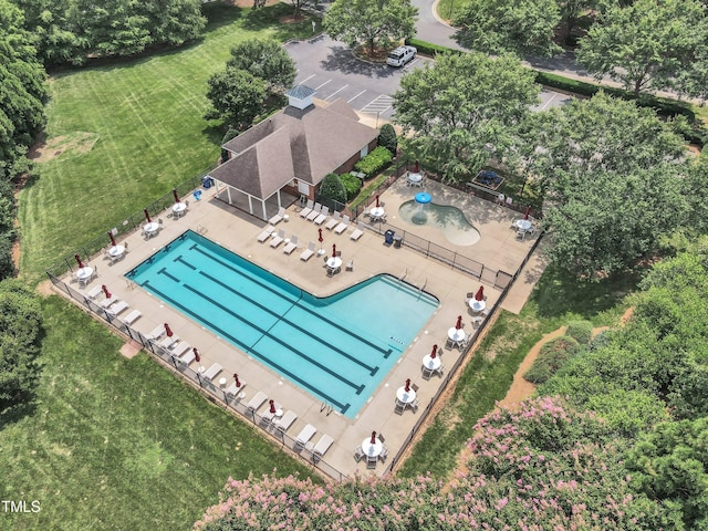 4622 Ludwell Branch Ct, Raleigh, NC 27612 - bird's eye view of a pool