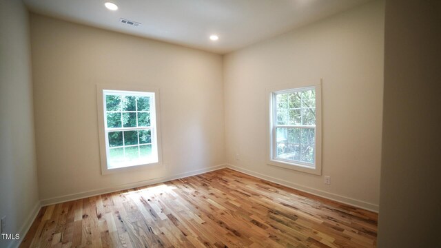 416 Everett St, Burlington, NC 27215 - unfurnished room with wood finished floors and recessed lighting