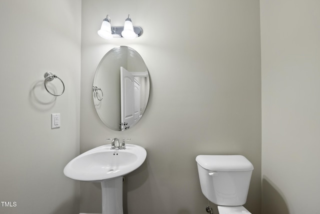 610 Chronicle Dr, Cary, NC 27513 - bathroom with toilet