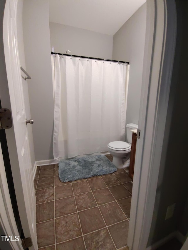 650 Ganyard Farm Way Unit 32, Durham, NC 27703 - bathroom featuring a shower with curtain and vanity