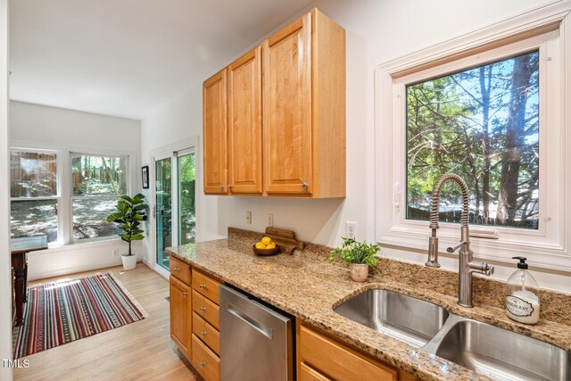 219 W Columbia Pl, Chapel Hill, NC 27516 - photo 15