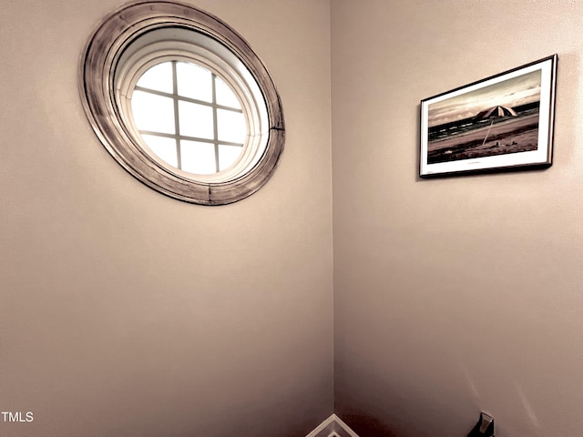 2069 White Pond Ct, Apex, NC 27523 - detailed view of baseboards