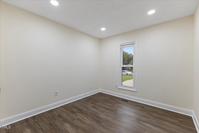 1709 Hawthorne Ln, Burlington, NC 27215 - photo 15