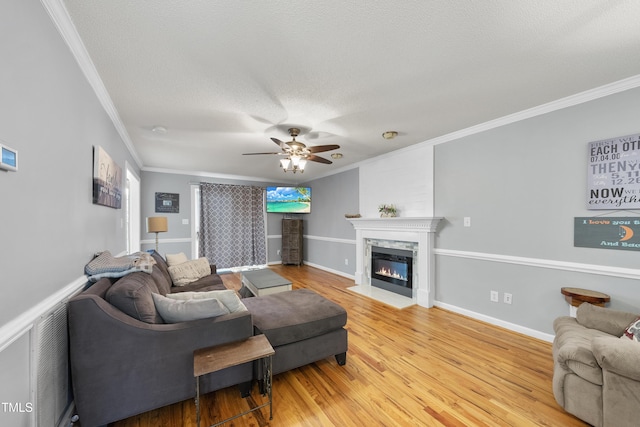 4117 Mangrove Dr, Raleigh, NC 27616 - photo 5