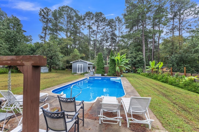 725 Colonial Dr, Raleigh, NC 27603 - photo 30