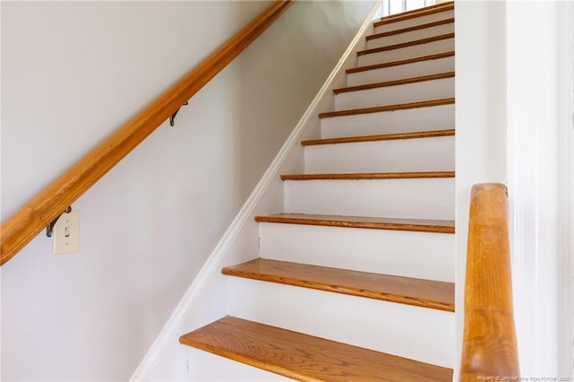 103 Stedman St, Fayetteville, NC 28305 - view of stairs
