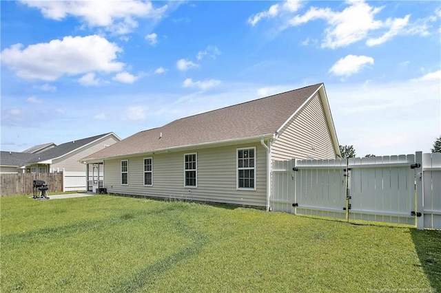 755 Fairfield Cir, Raeford, NC 28376 - photo 42