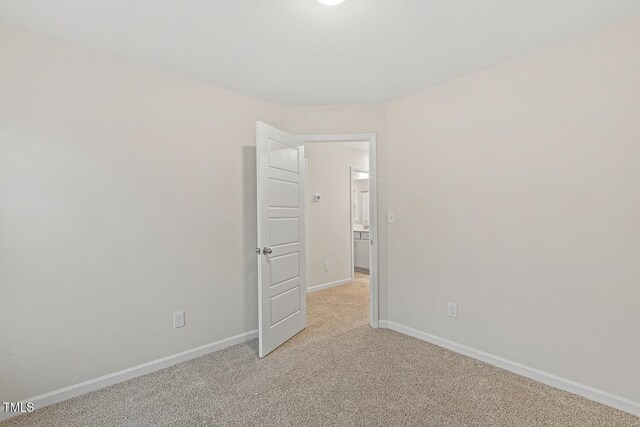 553 Sturgeon St, Smithfield, NC 27577 - photo 21