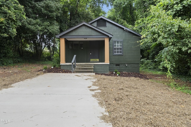 1219 Carlton Ave, Raleigh, NC 27606 - bungalow-style house featuring crawl space