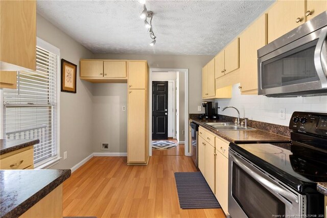 6013 Towhee St, Fayetteville, NC 28304 - photo 8