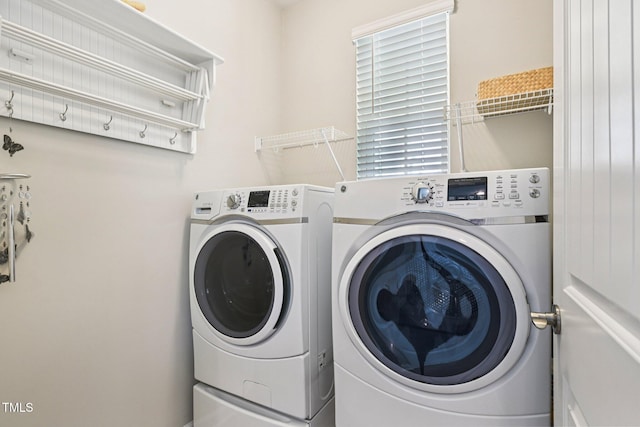 833 Atticus Way, Durham, NC 27703 - washroom featuring independent washer and dryer